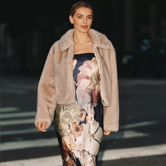 Anthropologie Jackets & Blazers - Maeve Cropped Faux-Fur Coat